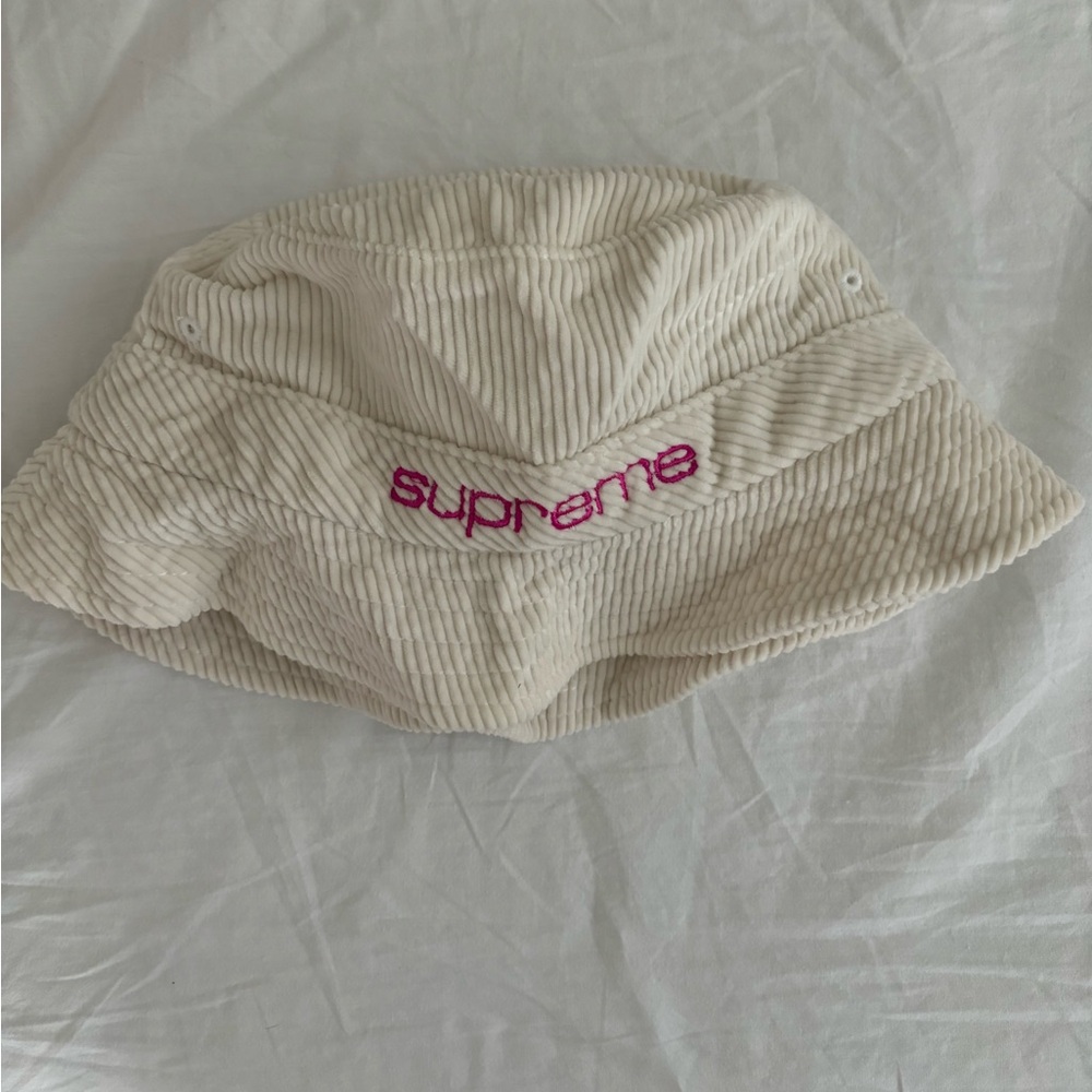 Supreme Bucket Hat